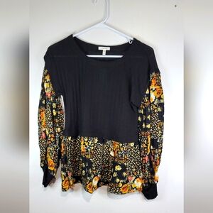 Maurices Black Floral Print Hem & Sleeve Balloon Long Sleeve Blouse Women’s XS.